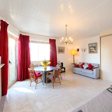 Apartment Lou Miradou